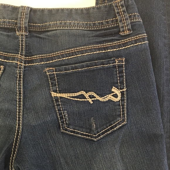 American Rag Curvy Skinny Jeans 7 - Picture 8 of 11